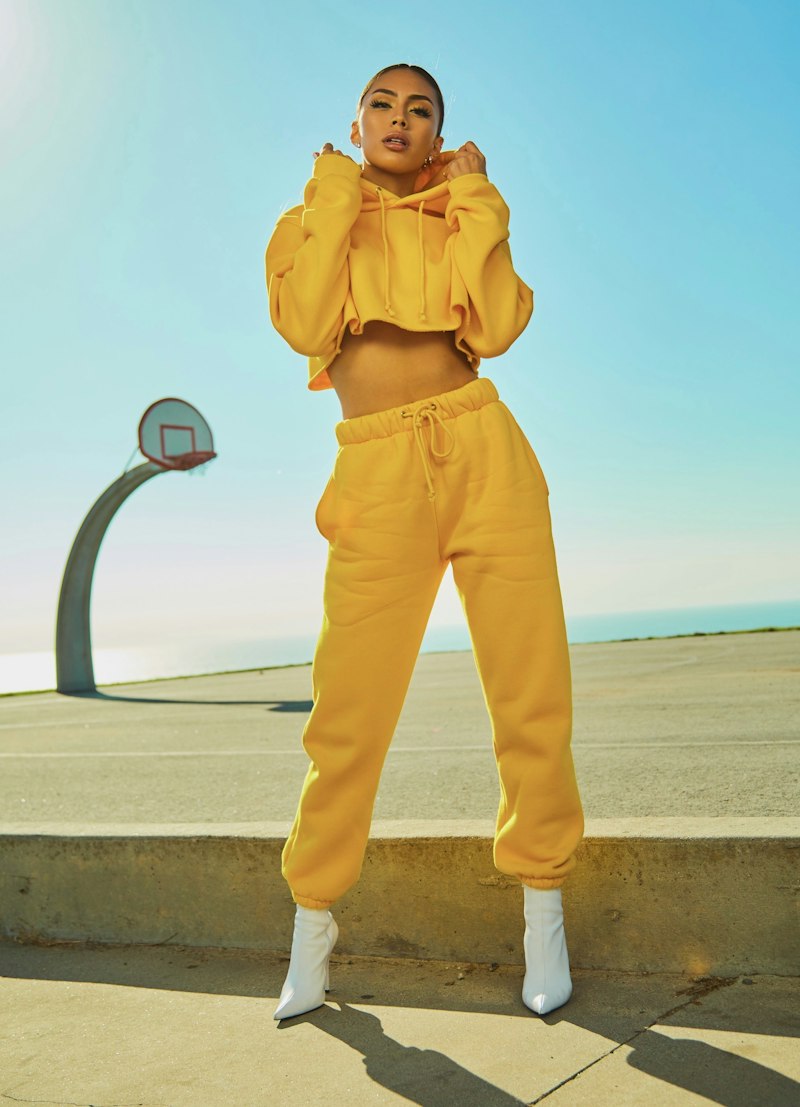 DevilsMilfs editorial